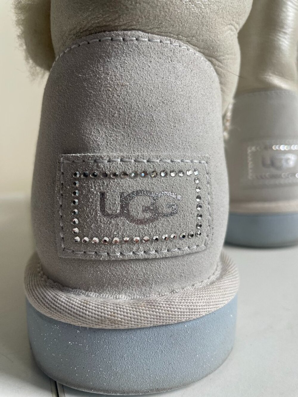 Uggs Bailey Button Bling - Light Gray Short Women's Ugg Boots